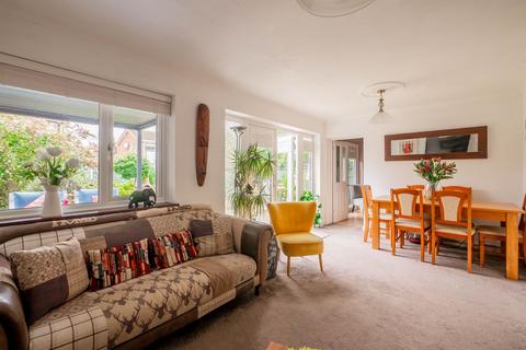3 bedroom end of terrace house for sale, Birch Close, Benfleet SS7