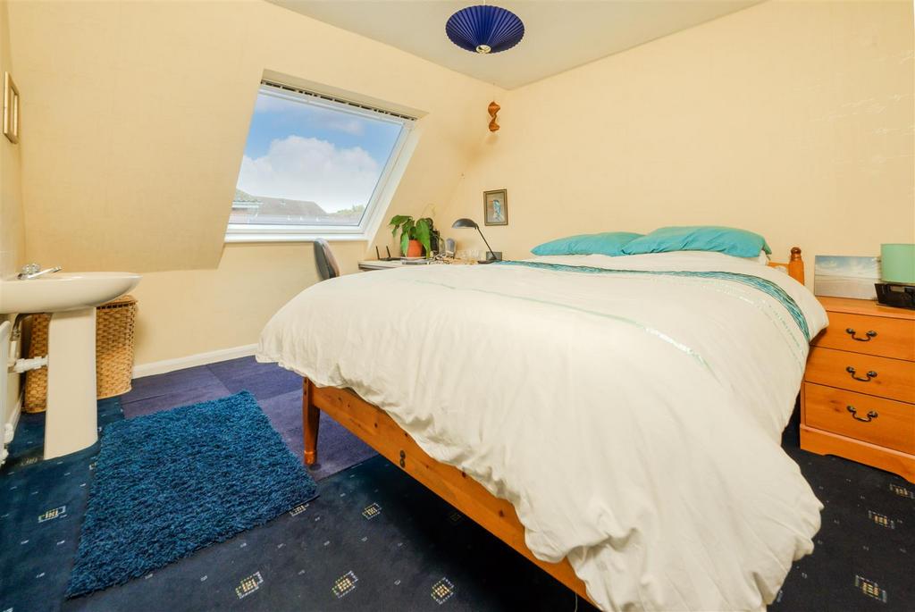 2 Cormorant Close Bedroom 2-1.jpeg