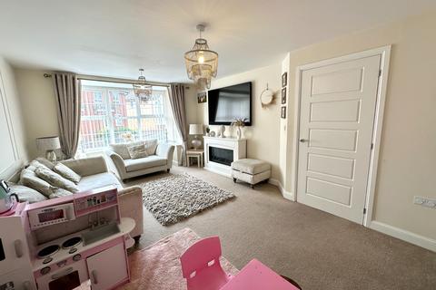 4 bedroom detached house for sale, Centenary Lane, Wednesbury WS10