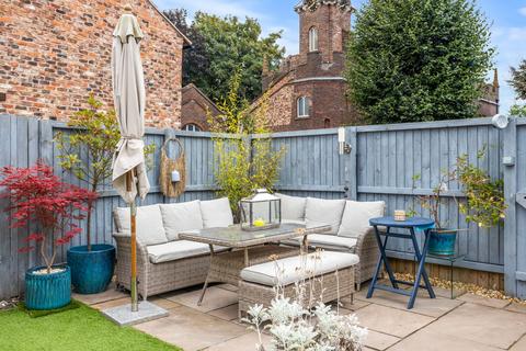 3 bedroom semi-detached house for sale, Liverpool Road, Great Sankey, WA5