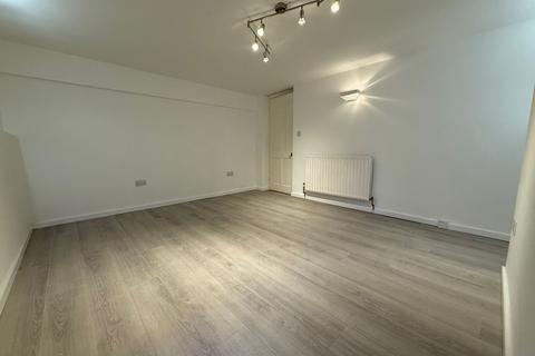 1 bedroom apartment to rent, Victoria Road, Guildford, GU1