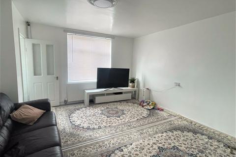 3 bedroom semi-detached house for sale, Vaughan Road, Willenhall, West Midlands, WV13