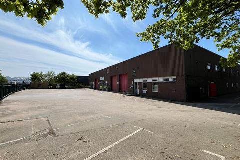 Warehouse to rent, Wimsey Way Alfreton DE55