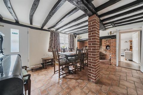 4 bedroom semi-detached house for sale, High Street, Elstow, Bedford