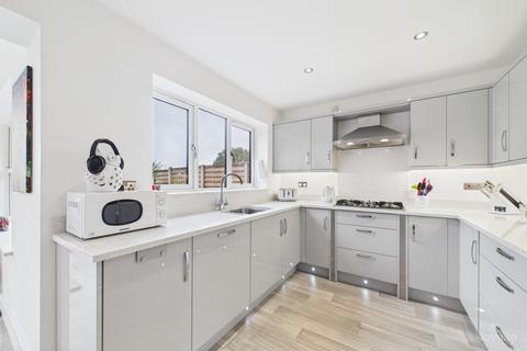 Ashley House Ferry Road East, Barrow-upon-humber, DN19 7AZ