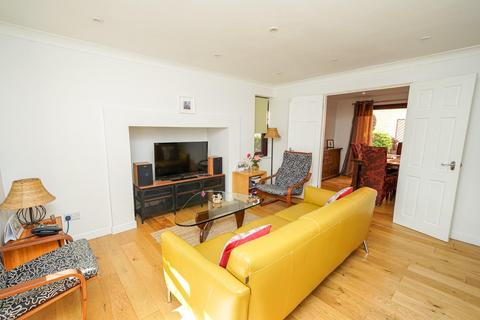 undefined, Vicarage Gardens, Leighton Buzzard