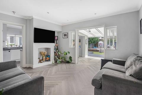 undefined, Walton Road, Bushey, WD23