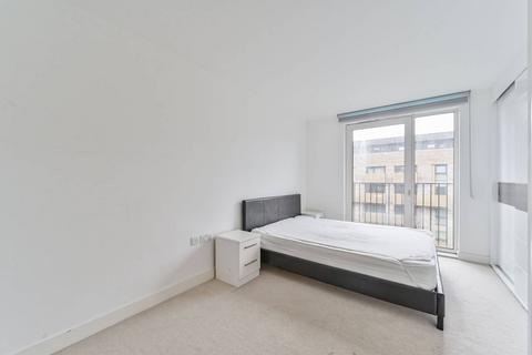 Whiting Way, Rotherhithe, London, SE16