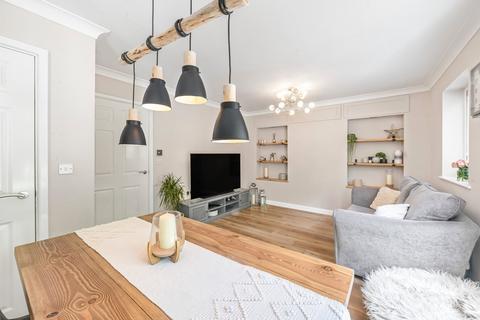 4 bedroom semi-detached house for sale, Winstreet Close, Alton, Hampshire, GU34