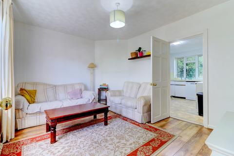 214 Bowerdean Road, High Wycombe, HP13 6XR