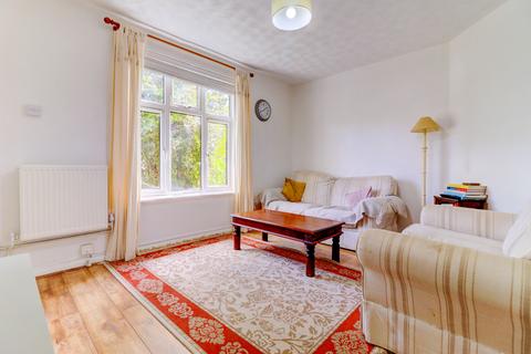 214 Bowerdean Road, High Wycombe, HP13 6XR
