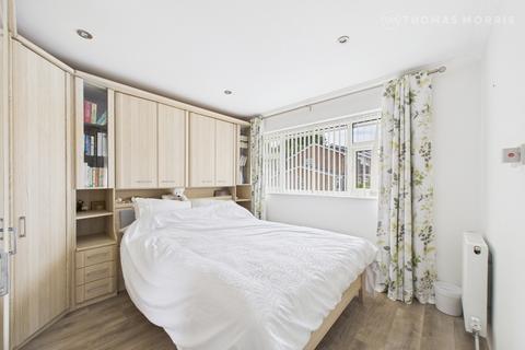 22 Aintree Road, Royston, SG8 9JE