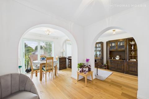 22 Aintree Road, Royston, SG8 9JE