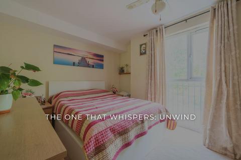 1 bedroom flat for sale, Corporation Street, Swindon SN1