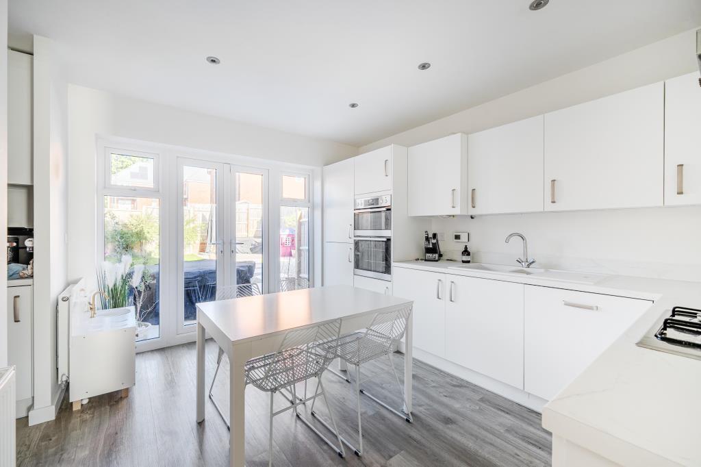 Kitchen/Dining Area