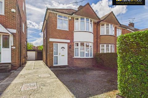 3 bedroom semi-detached house for sale, Oulton Crescent, Potters Bar