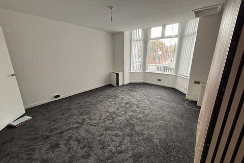 undefined, 1, Liverpool L21