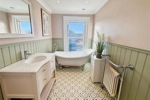 3 bedroom end of terrace house for sale, St. Patricks Road, Kent CT14