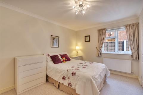 undefined, Breidden Court, Four Crosses, Llanymynech
