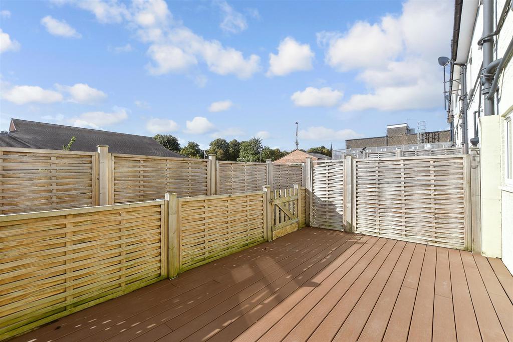 Patio / Decking