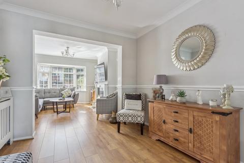3 bedroom semi-detached house for sale, The Close, Iver SL0