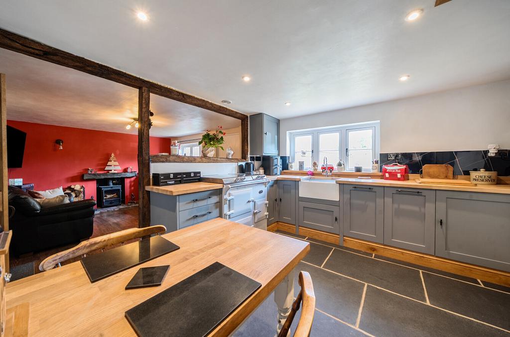 Kitchen / Diner