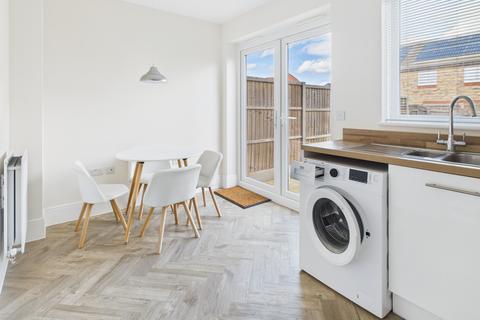 2 bedroom end of terrace house for sale, Brigham Close, Cottenham