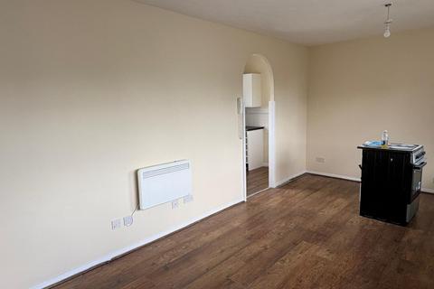 undefined, Frobisher Road, Erith