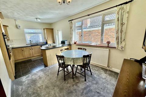 3 bedroom bungalow for sale, Uplands Road, Willenhall, Willenhall