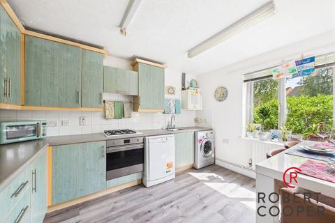 3 bedroom terraced house for sale, Owen Close, Northolt, UB5