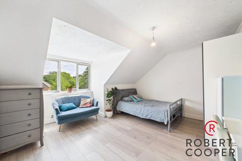 3 bedroom terraced house for sale, Owen Close, Northolt, UB5