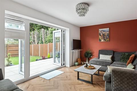 undefined, Sandcross Lane, Reigate