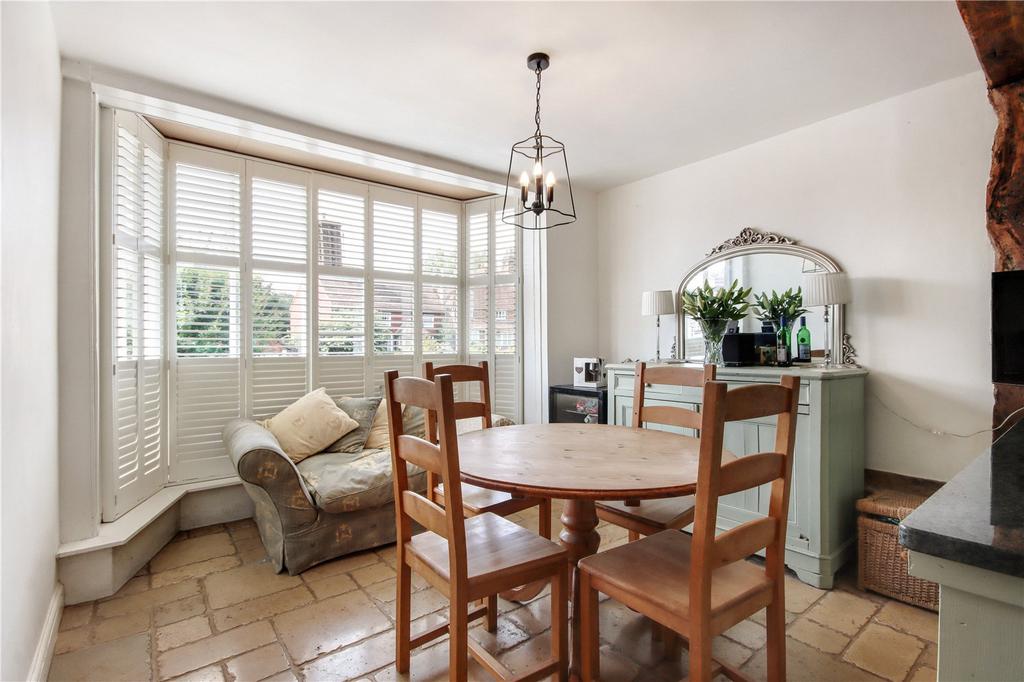 Breakfast Room