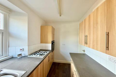2 bedroom flat for sale, St. Vincent Street, Plymouth PL2
