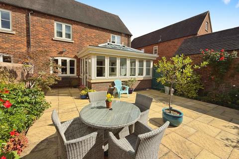 3 bedroom cottage for sale, Arleston Manor Mews, Telford TF1
