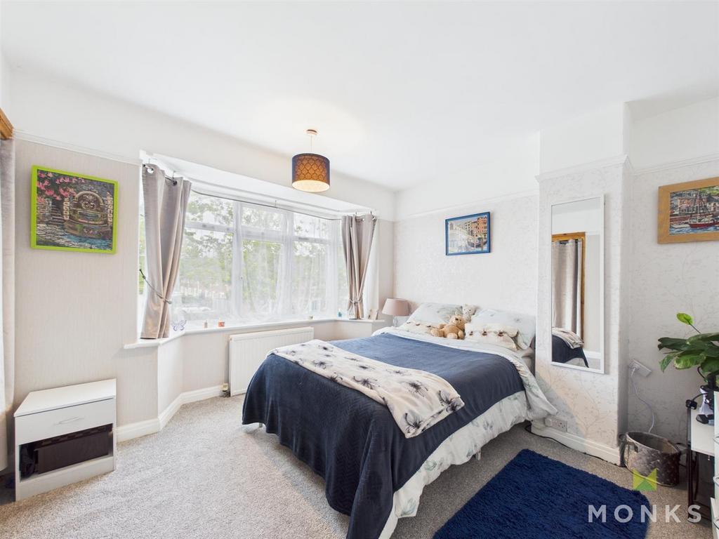 CAM01348 G0-PR0741-STILL018.jpg