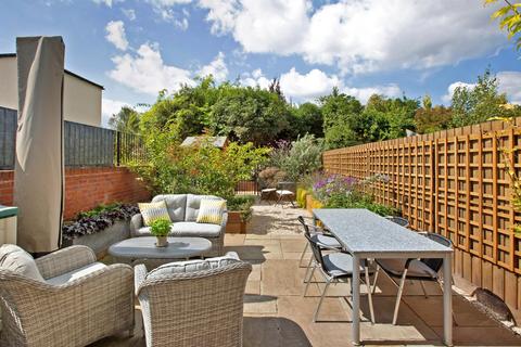 3 bedroom terraced house for sale, Magdalen Road, Exeter, Devon, EX2