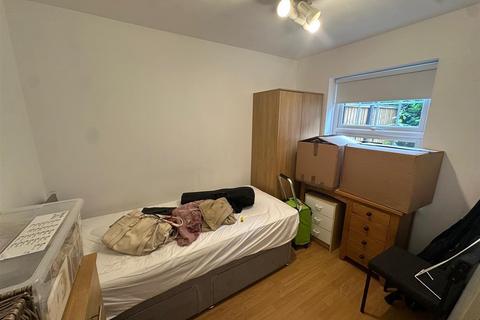 5 bedroom terraced house for sale, Victoria Street, Egham