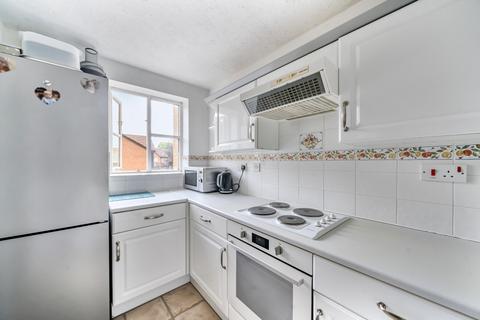 2 bedroom apartment for sale, Artesian Grove, New Barnet, EN5