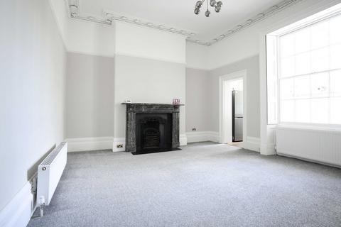 5 bedroom townhouse to rent, Pittville Lawn, Cheltenham, GL52
