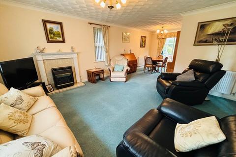 15 Clumber Drive, Northampton, NN3 3NX