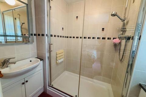 15 Clumber Drive, Northampton, NN3 3NX