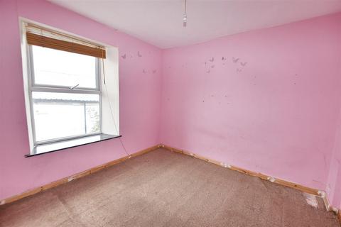 16 Albert Place, Camborne, TR14 8BP