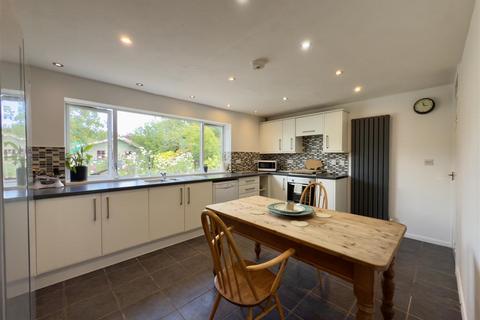 undefined, Kislingbury Road, Bugbrooke NN7