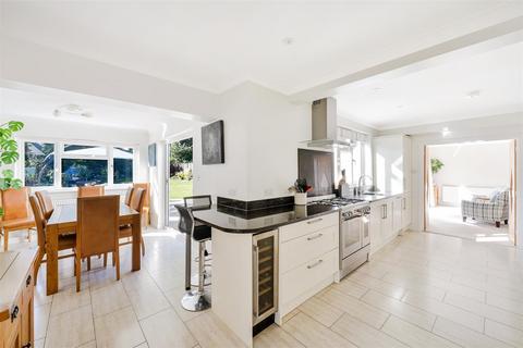 4 bedroom detached house for sale, Downs Wood, Epsom