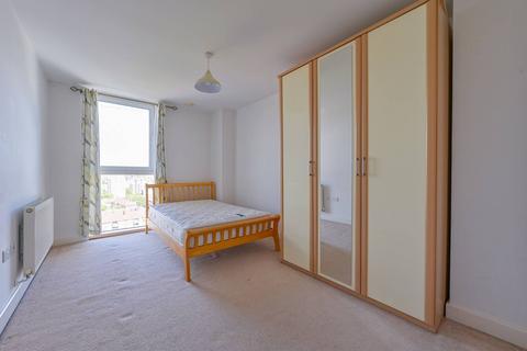 2 bedroom flat to rent, Oceanis Apartments, E16, Royal Docks, London, E16