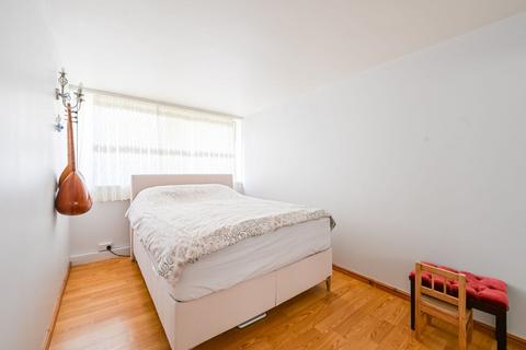 Dellafield, Pooles Park, Finsbury Park, London, N4