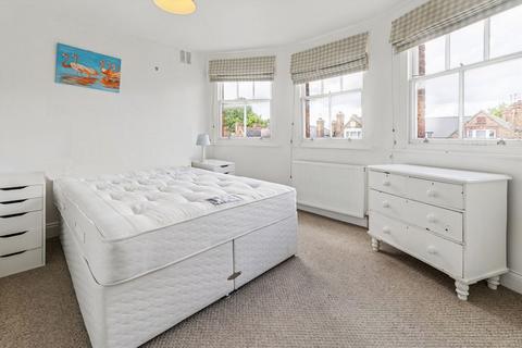 2 bedroom flat for sale, Telford Avenue, London SW2