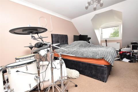 5 Baker Street, Morley, Leeds, LS27 0AB