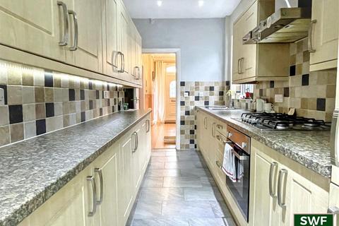 3 bedroom semi-detached house for sale, Goldthorn Avenue, Wolverhampton